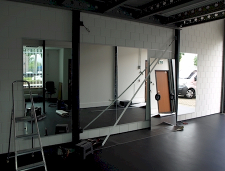 plaatsen spiegelwand Barendrecht fitness